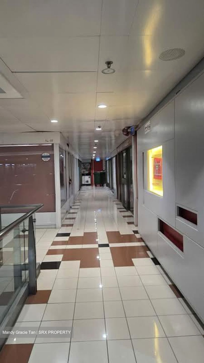 Peninsula Shopping Complex (D6), Retail #596217871